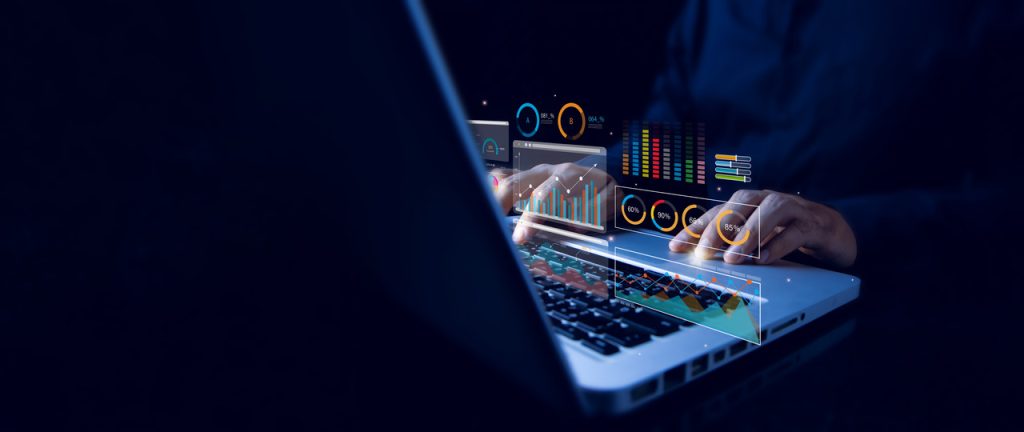 Análise de dados em sistema digital com dashboards financeiros e relatórios
