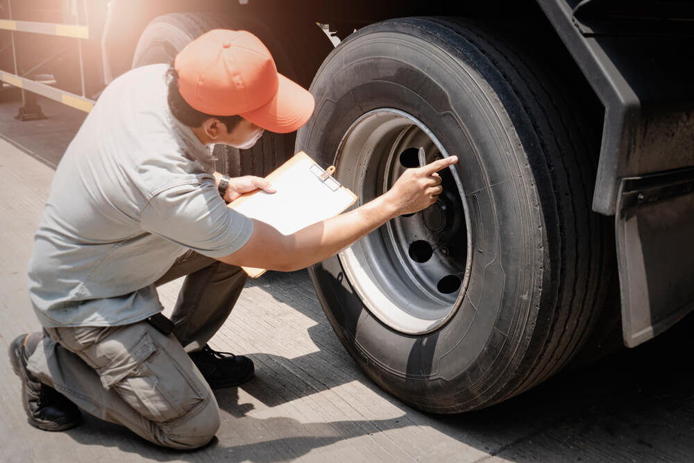 checklist de veiculos: pneus