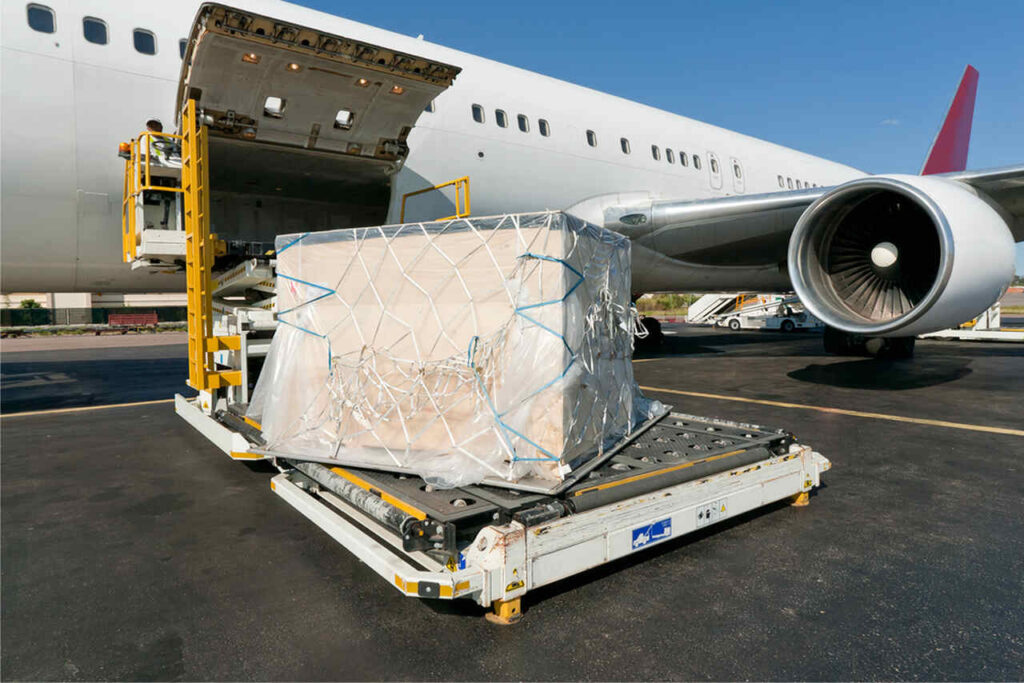 logistica mercado livre: operação no modal aéreo