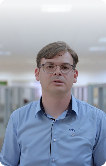 “O TOTVS Educacional oferece um maior controle e eficiência operacional, possibilitando acuracidade na informação, além de uma maior segurança na tomada de decisão dos processos estratégicos do grupo.”
